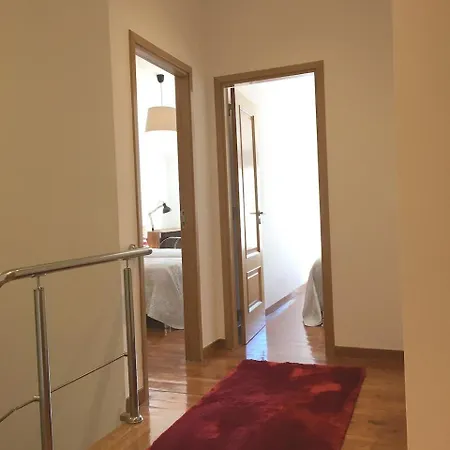 Duplex 4 Bedrooms Center Of Appartement