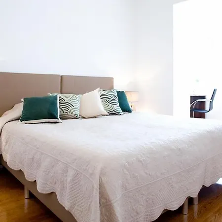 Appartement Duplex 4 Bedrooms Center Of Lissabon